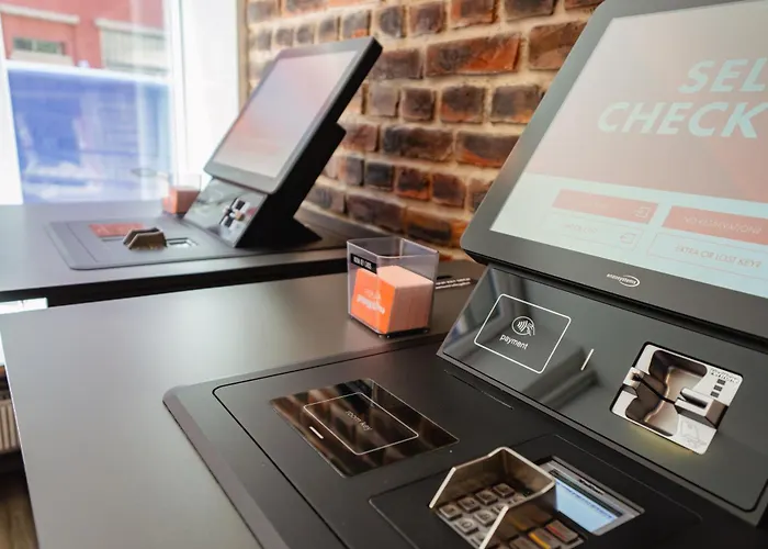 Easyhotel Limmatplatz Отель 2*