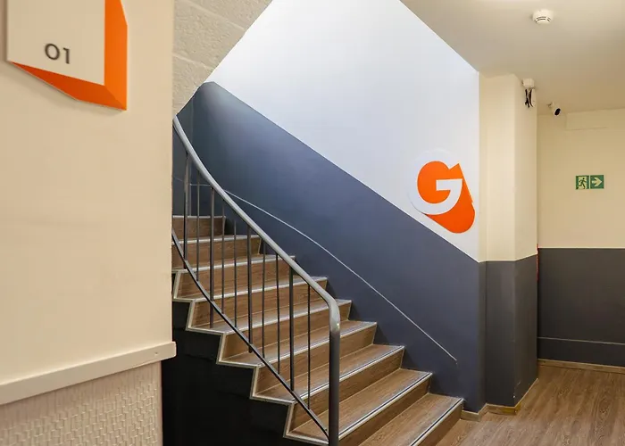 Отель Easyhotel Limmatplatz 2*