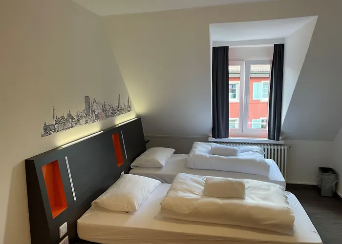 Easyhotel Limmatplatz