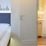 Easyhotel Limmatplatz