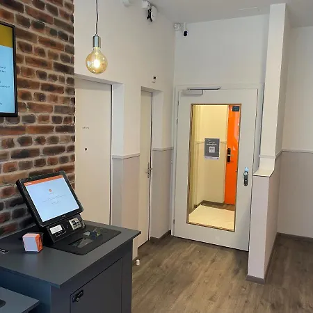 Otel Easyhotel Zuerich City Limmatplatz 2*
