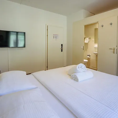 Easyhotel Limmatplatz 호텔 취리히