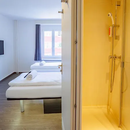 Easyhotel Limmatplatz 호텔 취리히