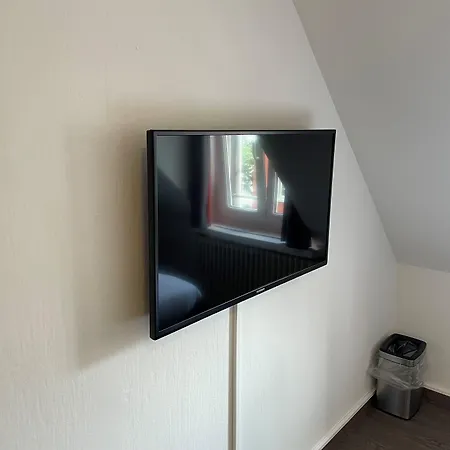 Готель Easyhotel Limmatplatz Цюрих
