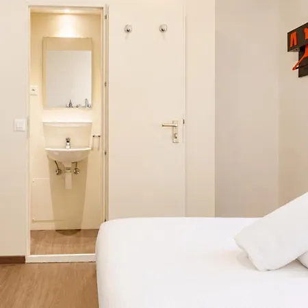 Готель Easyhotel Limmatplatz Цюрих