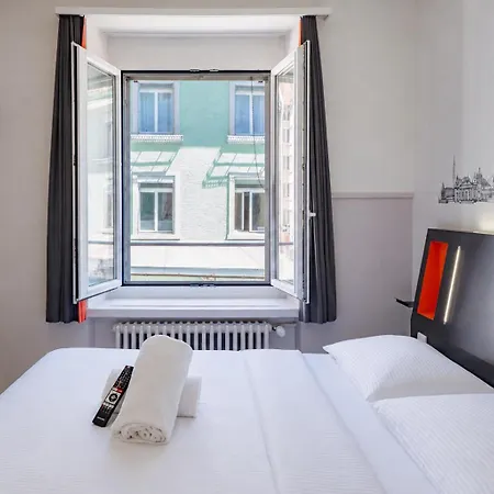 Готель Easyhotel Limmatplatz Цюрих