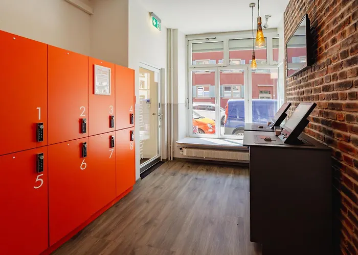 Easyhotel Limmatplatz מלון ציריך