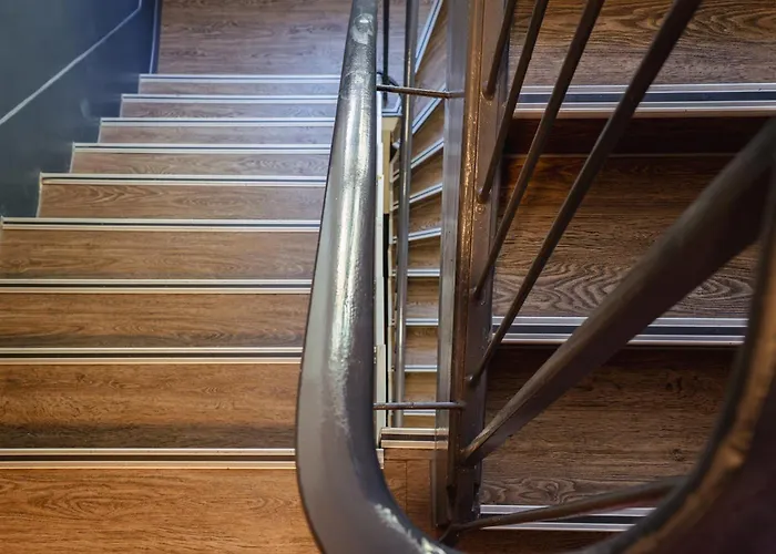 מלון Easyhotel Limmatplatz