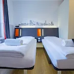 Easyhotel Limmatplatz 호텔