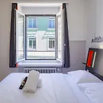 호텔 Easyhotel Limmatplatz