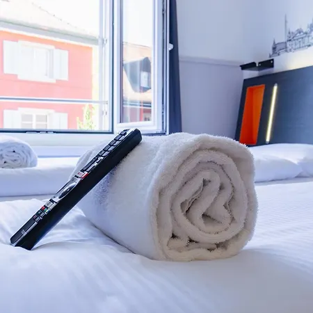 فندق Easyhotel Limmatplatz زيورخ
