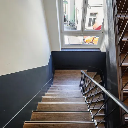 Easyhotel Limmatplatz 2*