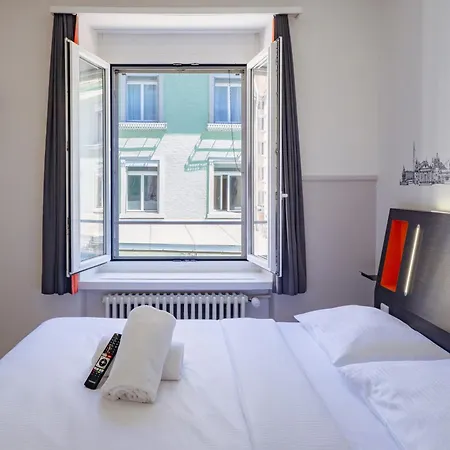Hotel Easyhotel Limmatplatz