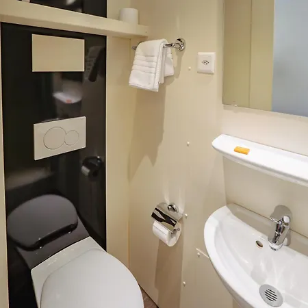 Hotel Easyhotel Limmatplatz 2*