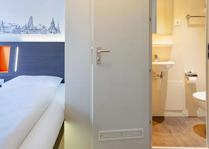 Easyhotel Limmatplatz